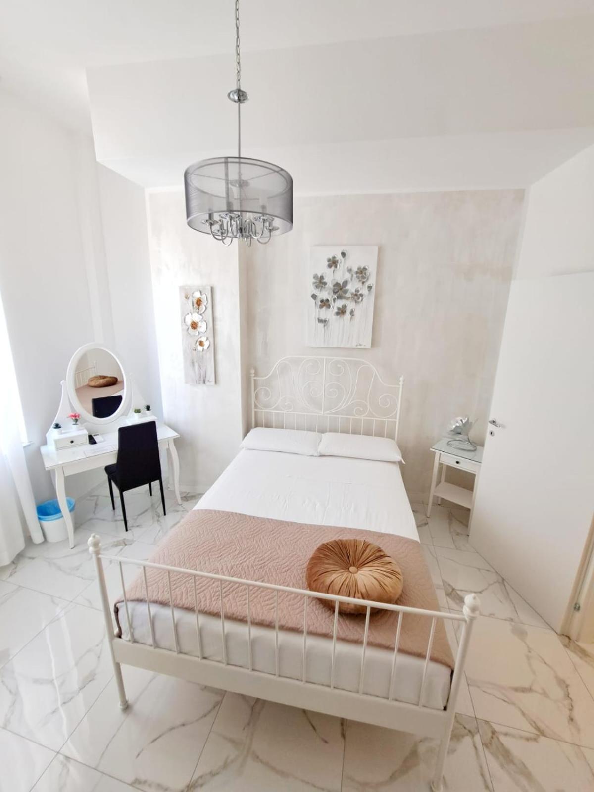 The Gallery Boutique Rooms Trieste Esterno foto